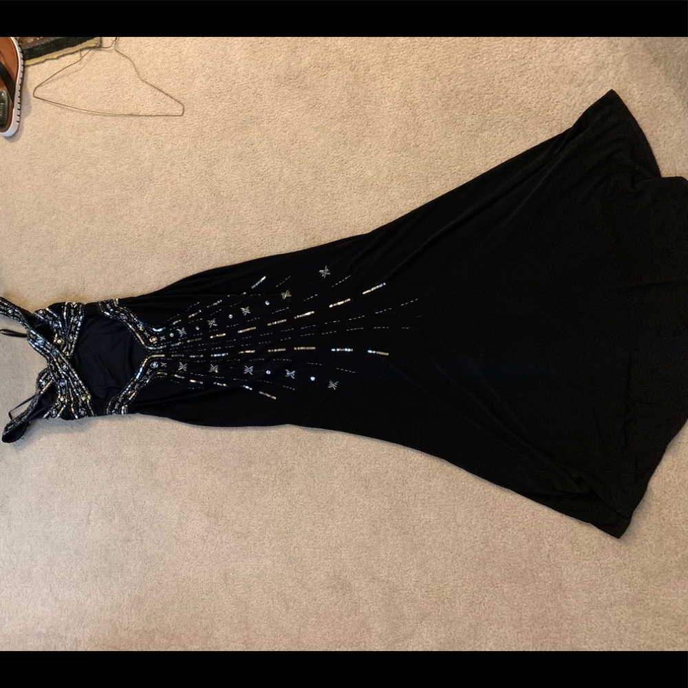 Prom dress - Picture 2 of 3